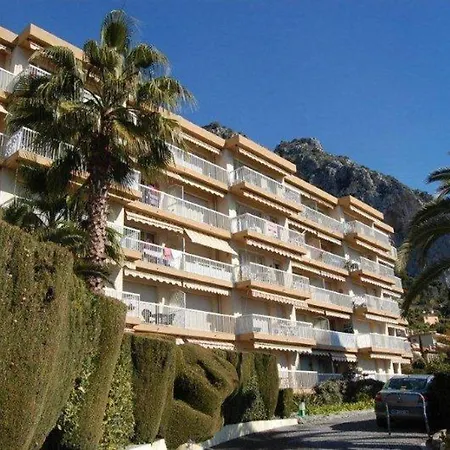 2p En Dernier Etage Avec Clim Et Parking Prive A - Fr-1-196-159 مينتون